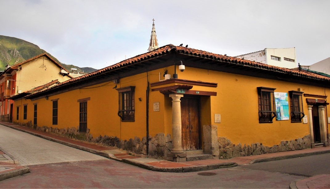 Biblioteca del Congeso,Casa Colonial