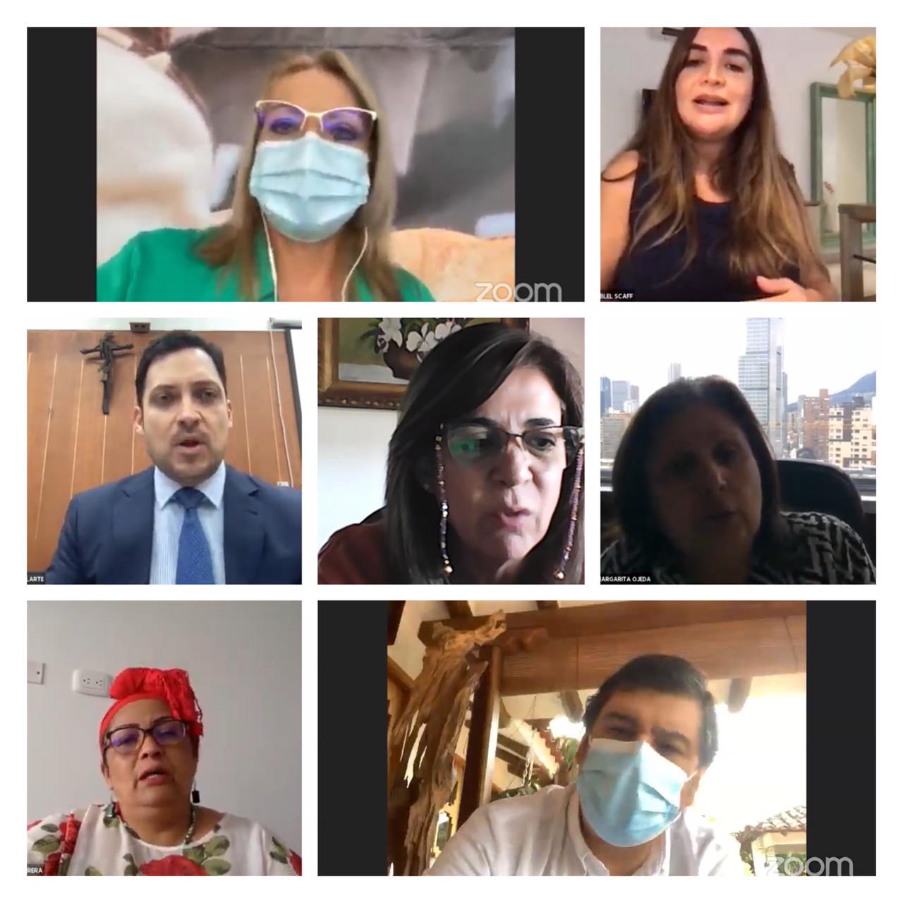 Collage debate vacunación