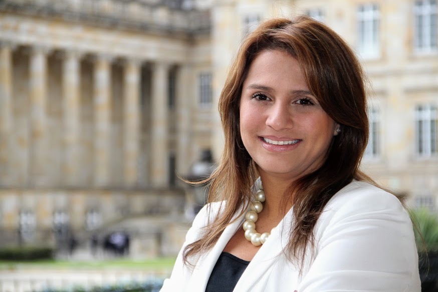 Senadora Paola Holguín respalda pronunciamiento de E.U. sobre Presidente venezolano y disidencias de Farc